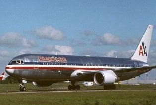 В США на борту самолета, который отправлялся в Нью-Йорк, искали террористов