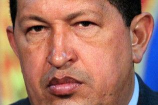 Чавес объявил войну врагам в Интернете и завел себе личный окоп