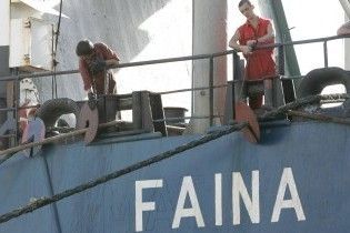 Моряк с "Фаины" повесился из-за нехватки средств
