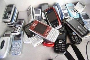 С 1 января Европа введет универсальные зарядки для мобильников