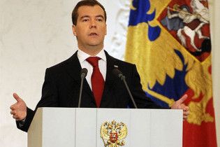 Медведев обрадовался, что в Украине "побеждает разум"