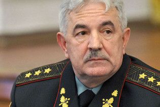 Начальник Генштаба подал в отставку из-за разногласий с Януковичем