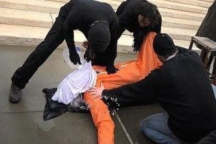Экс-советник Буша гордится, что в США пытали террористов