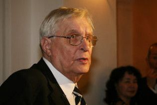 Саакашвили наградил актера Басилашвили орденом Чести