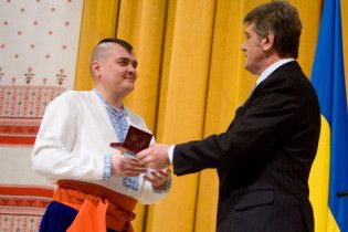 Ющенко поздравил украинцев с Днем Соборности