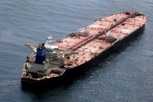 Пираты перестрелялись из-за рекордного выкупа за танкер с украинцам