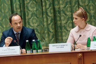 Тимошенко снова предложила Тигипко премьерское кресло