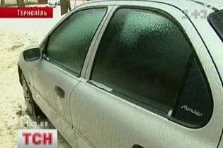 Тернопольчанин нанял эвакуатор для кражи автомобиля