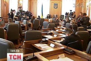 Кабмин уволил Онищука с должности заместителя министра труда