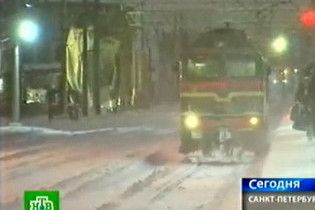 Взрыв на железной дороге в Петербурге назвали терактом