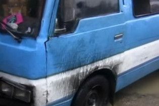 Электрический кабель в Нигерии убил 20 пассажиров автобуса