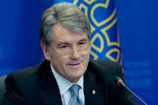 Ющенко празднует день рождения: приглашено 200 человек