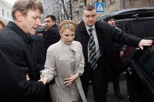 Тимошенко примет участие в утреннем заседании фракции БЮТ