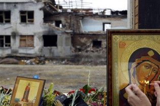 В Беслане вспомнили жертв теракта в школе