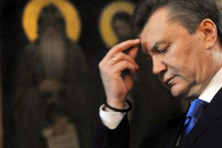Янукович с Азаровым и Литвином помолились в Лавре