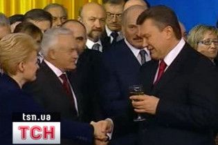 Янукович займется созданием новой коалиции уже в пятницу