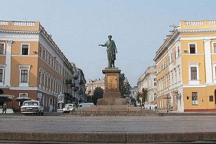 Совет Европы присвоил Одессе статус "города 12 звезд"