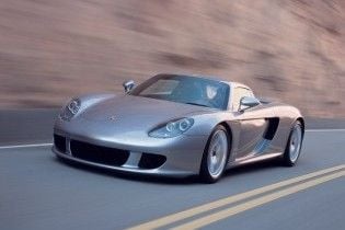 Porsche признали самым надежным автомобилем года