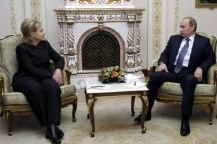 Путин "яркими словами" рассказал Клинтон об Украине