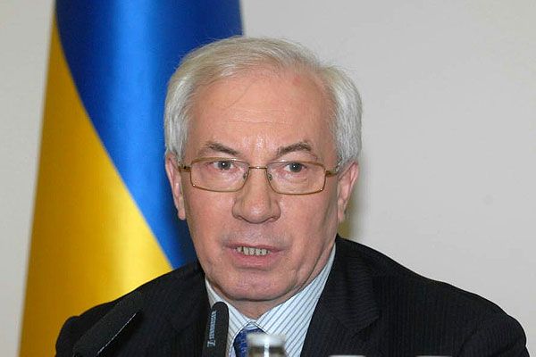 Микола Азаров