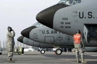 США возобновили использование авиабазы в Киргизии