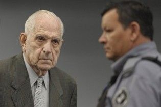 Последнего аргентинского диктатора приговорили к 25 годам тюрьмы