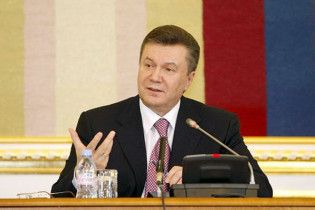 Янукович: российские подводные лодки в Украине - это домыслы