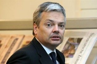 Лингвистический кризис в Бельгии: король принял отставку правительства