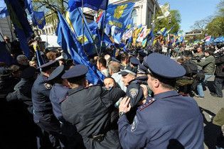 БЮТ: милиция требует от оппозиции списки участников митинга под Радой