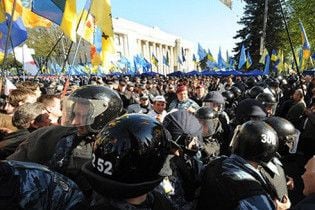 Министр внутренних дел хочет сослать оппозицию на окраину Киева