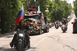 Российские байкери открыли мотосезон-2010 в Севастополе