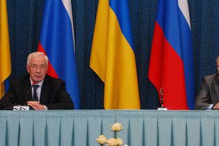 Азаров встретился с Путиным в России