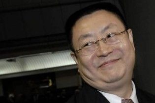 Создатель разжижителя крови из кишечника свиней стал самым богатым китайцем