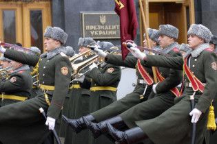 Правительство увеличит пенсионный возраст для военных