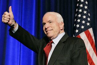 Сенатор США подстрекает россиян к революции