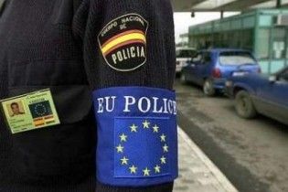 Украинцы заблокировали КПП на границе с Венгрией