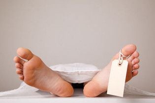 В морге под Киевом 200 покойникам вырезали глаза на продажу