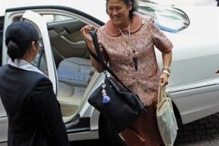 Грузовик протаранил кортеж принцессы Таиланда