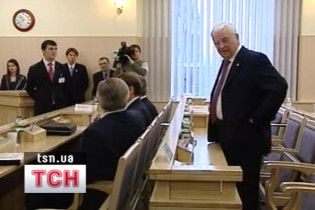 Шесть судей не пришли на рассмотрение иска Тимошенко против ЦИК