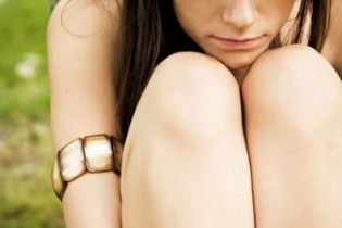 В Полтаве подростки жестко избили 13-летнюю девочку, снимая насилие на видео