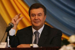 По форме черепа Януковича профессор доказала, что он - аристократ в четвертом поколении