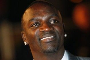 Репперу Akon не разрешают въезд в Шри-Ланку