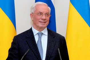 БЮТ пообещал вспомнить Азарову СИЗО и допросы