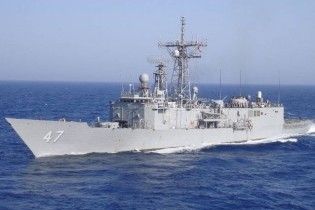 Пираты по ошибке атаковали фрегат США