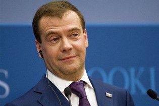 Медведев внес на ратификацию в Думу соглашение по пребыванию ЧФ РФ в Крыму