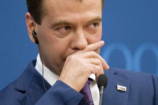 Медведев: Россия не откажется от газопроводов в обход Украины