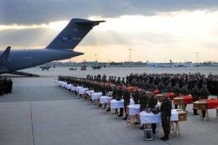 Россияне задержали журналистов на месте катастрофы самолета Качиньского