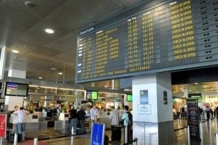 Из-за снегопада в Чикаго отменили 1,4 тысячи авиарейсов