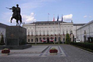 У президентского дворца в Польше задержали мужчину с гранатой