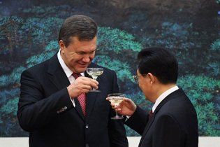 Эксперты: Украина пытается угодить Китаю
